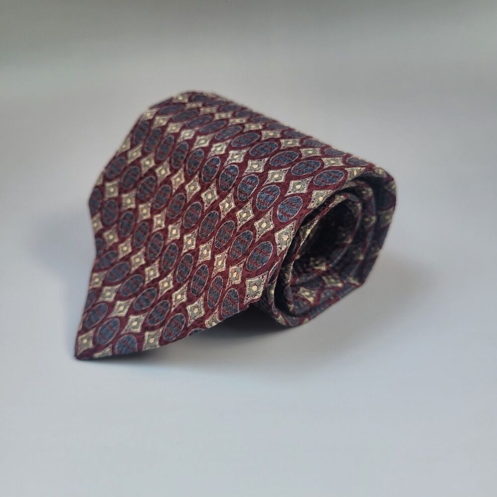 Amherst and Brock Italy silk tie geometric burgundy beige 55in long